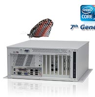 Der wandmontierbare Box-Industrie-PC BL1042 bietet maximale Flexibilität und Erweiterbarkeit